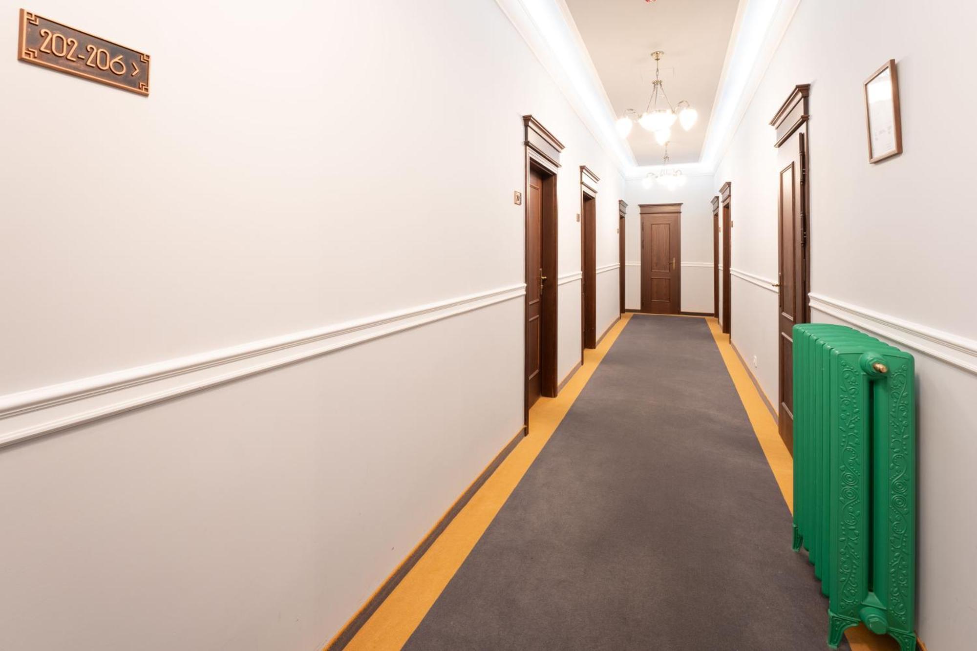 Ea Hotel Elefant Karlowe Wary Zewnętrze zdjęcie