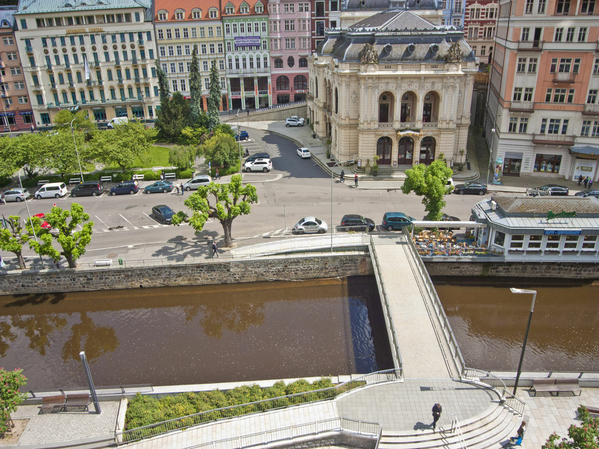 Ea Hotel Elefant Karlowe Wary Zewnętrze zdjęcie